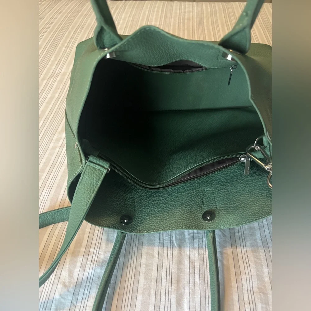 Matt & Nat Green Pebbled Satchel